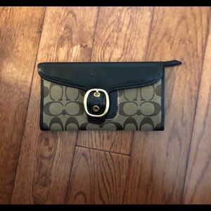 Coach wallet